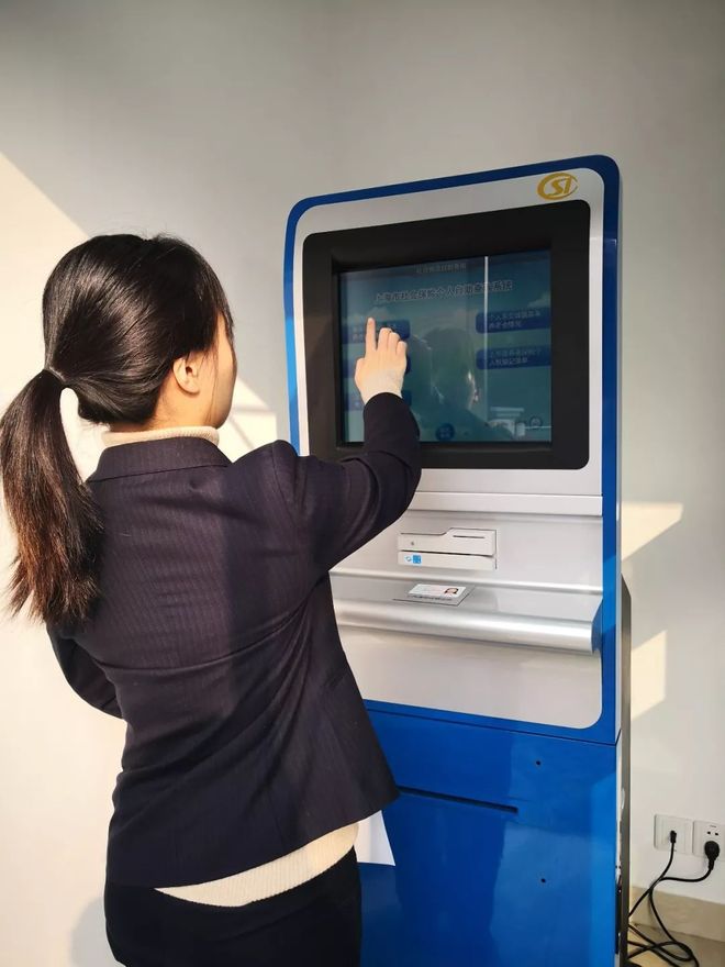 儋州24小时套医保卡回收(24小时套医保卡回收什么意思)